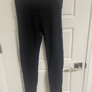 Lululemon Align leggings, black, women’s size 6